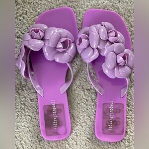 NWOT Jeffrey Campbell Fleuris Jelly-Flip Flop Flower Thong Sandal Purple🍇Size 9